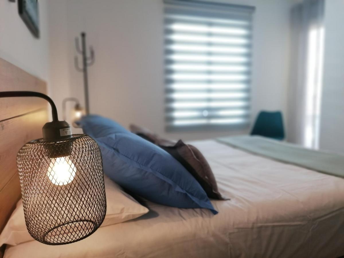 Relax & Home, Apartamento Con Terraza Y Parking La Zubia  Buitenkant foto