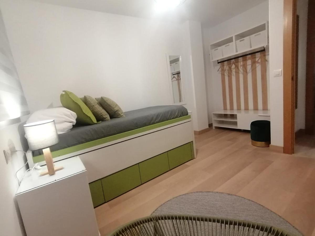 Relax & Home, Apartamento Con Terraza Y Parking La Zubia  Buitenkant foto
